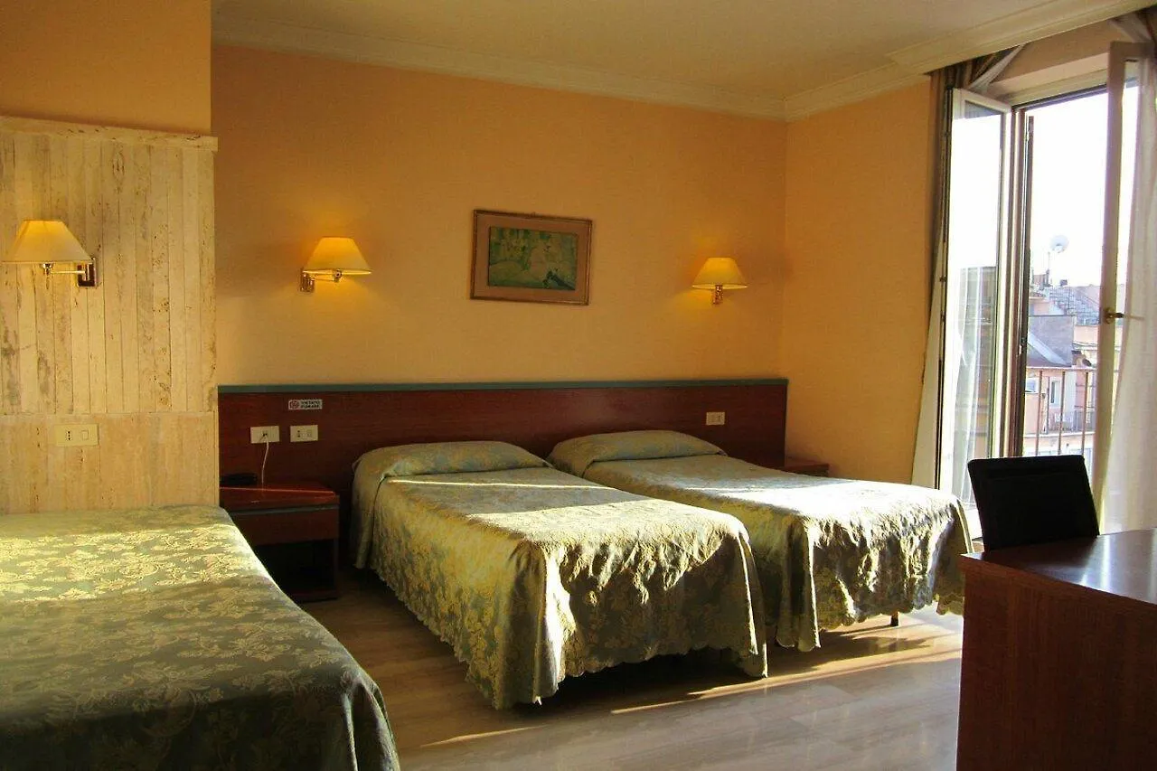 Hotel Center 1 Rome 3*,